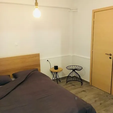 Anastasis In Palaio Faliro Апартаменты *